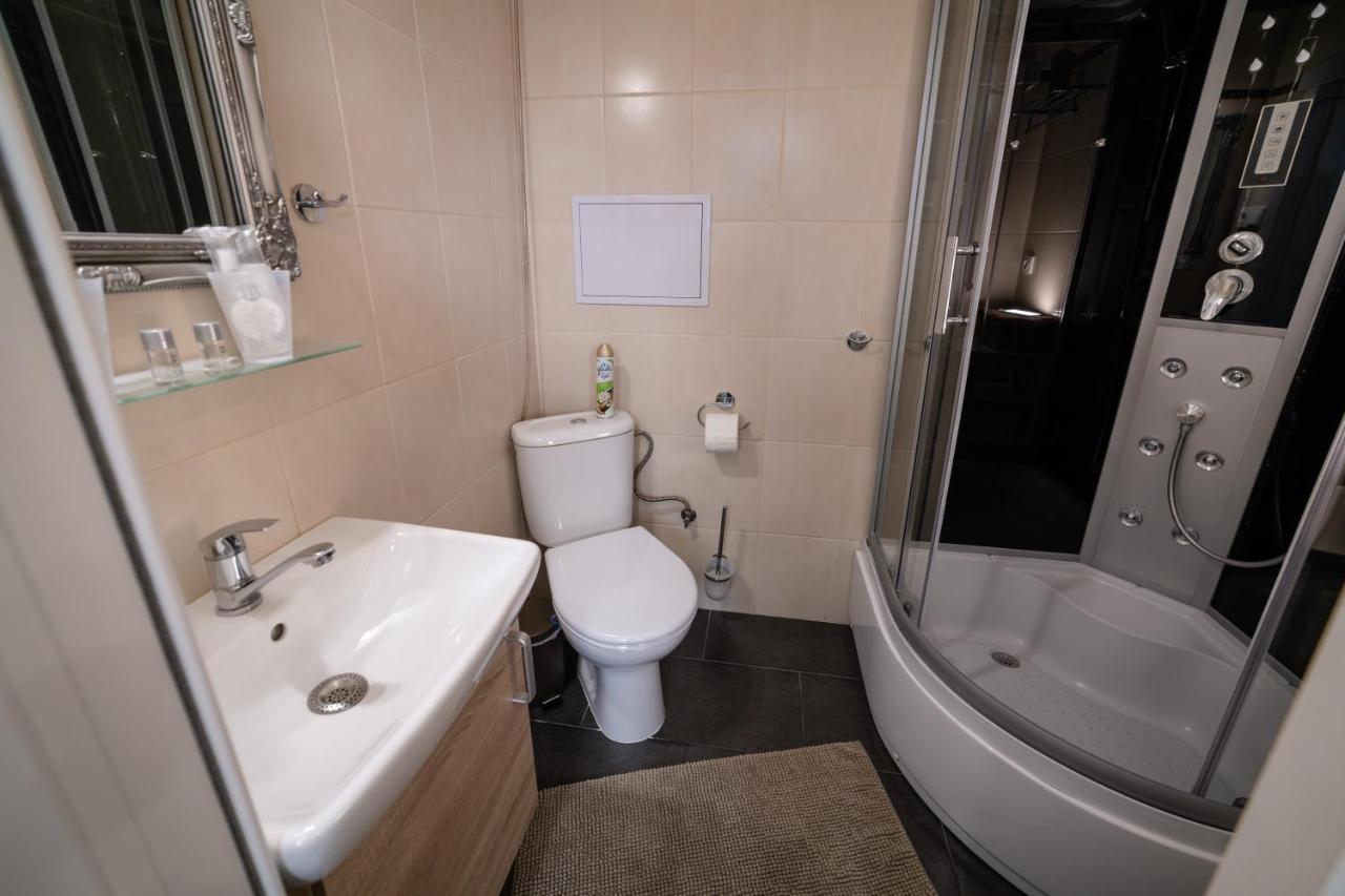 Apartman Sv. Urban Bratislava Extérieur photo